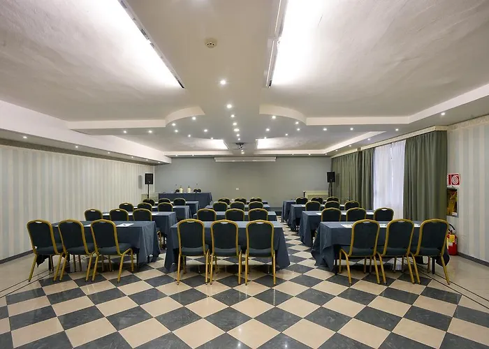 Zanhotel Europa 4* Bolonya