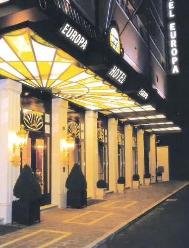 Zanhotel Europa Отель Болонья