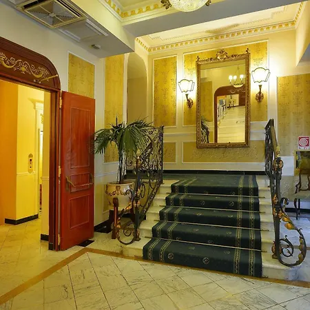 Hotel Zanhotel Europa Bolonia